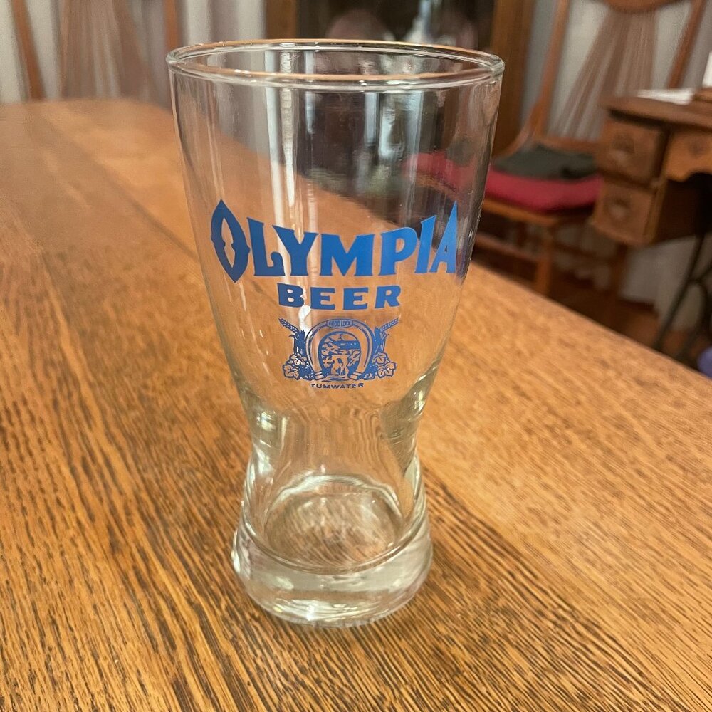 Vintage Olympia Beer Blue Horseshoe Logo Beer Glass 5 1/2 Inches Tall